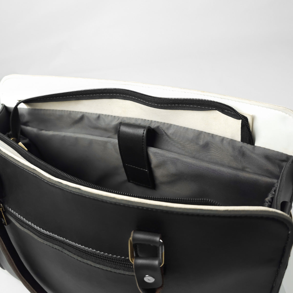 Alexa Tote Bag White & Black