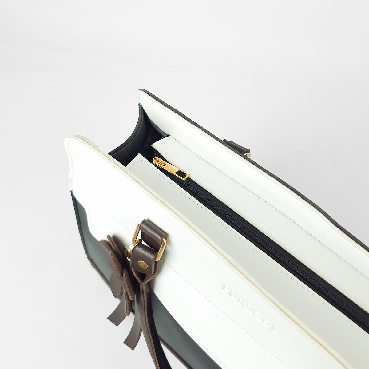 Alexa Tote Bag White & Black