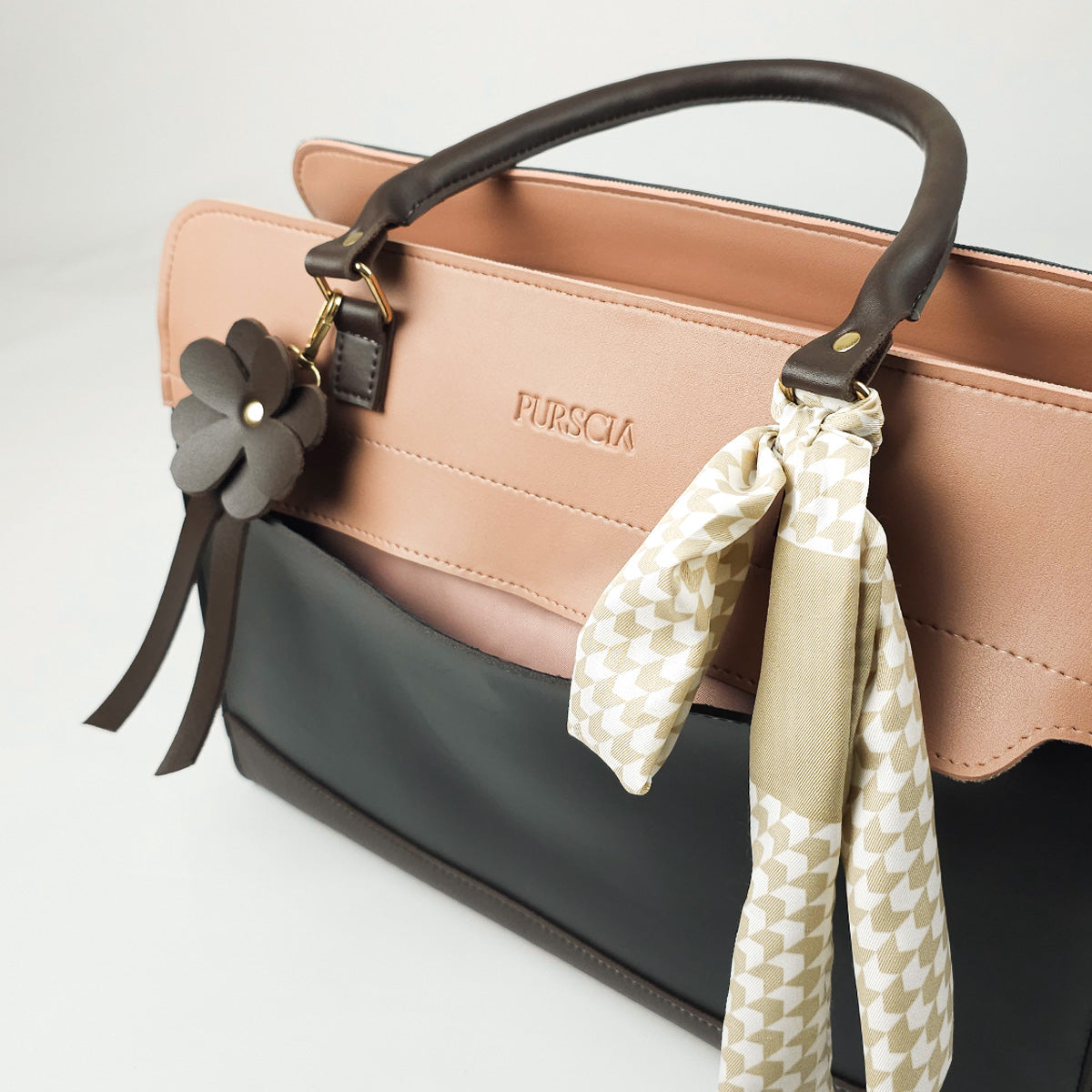 Alexa Tote Bag Peach & Black