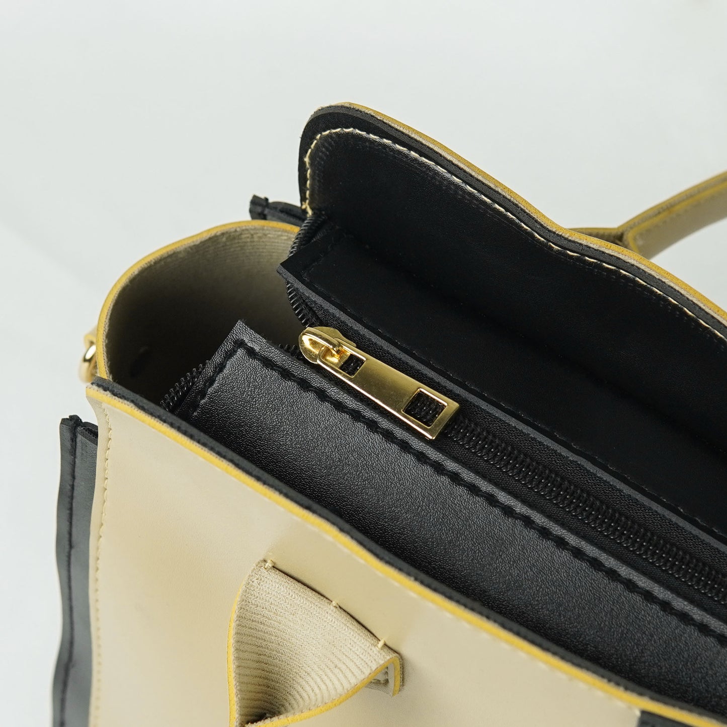 Zitti Bag Beige & Black