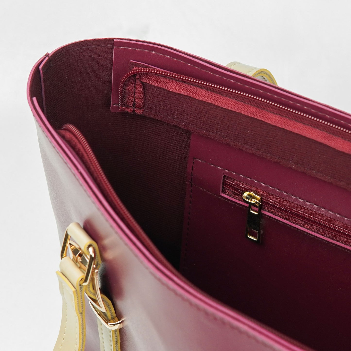 Paseo Tote Bag Maroon